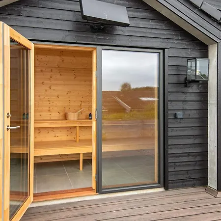 8 Person In Holiday home Hejls